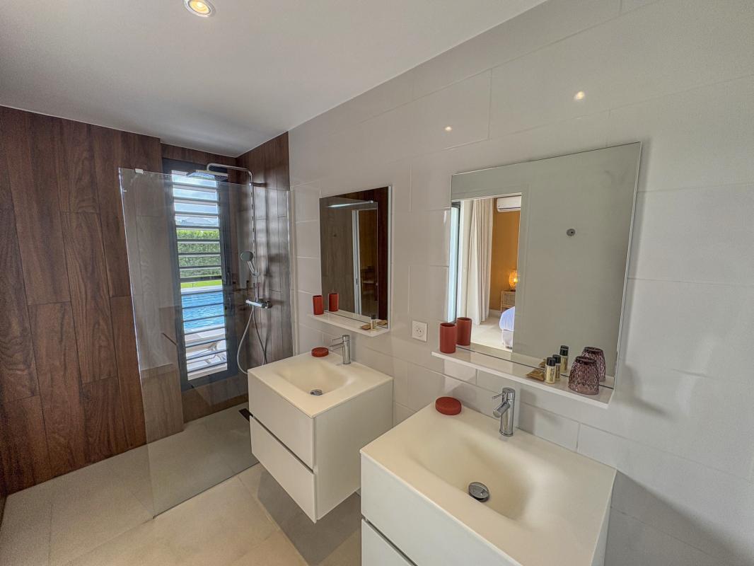 12.Location villa piscine Saint François Guadeloupe_Suite 1